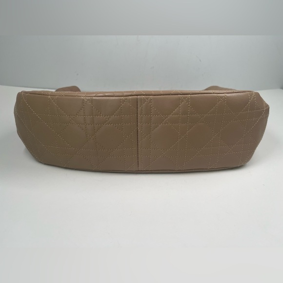 Authentic Christian Dior Nude Cannage Quilted Leather Hobo Handbag - Picture 5 of 13